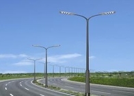 बाहरी प्रकाश व्यवस्था के लिए एलईडी लैंप के साथ ऊंचाई 8 एम विद्युत जस्ती स्ट्रीट लाइटिंग पोल
